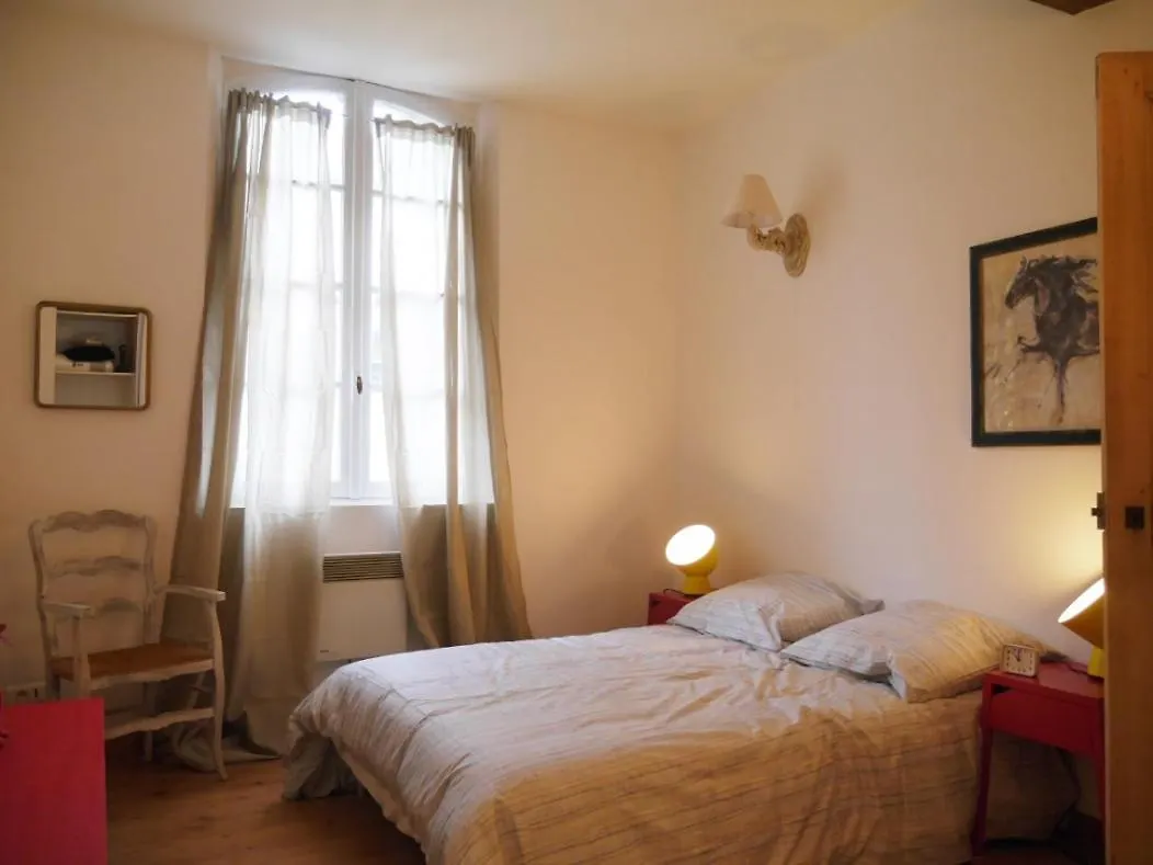 Centre Ville, Confortable appartement 60m2 Avignon