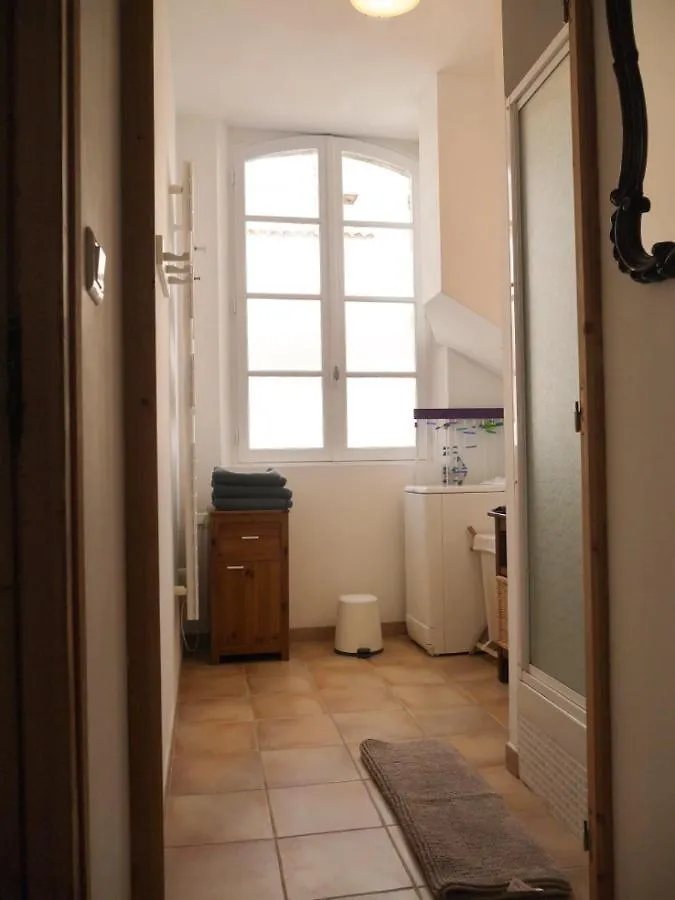 Centre Ville, Confortable appartement 60m2 Avignon