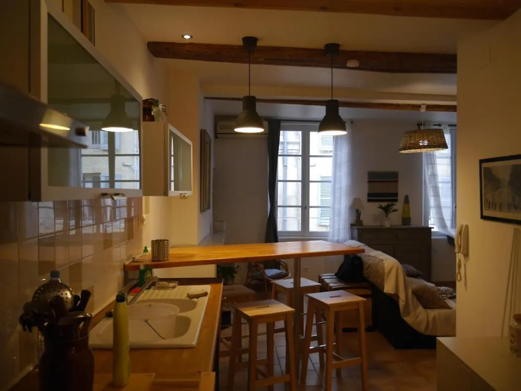 Apartment Centre Ville, Confortable Appartement 60M2 Avignon
